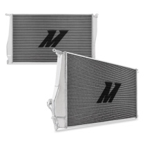 BMW 335I/135I (Auto) 2006-2013 Performance Aluminiumkylare Mishimoto